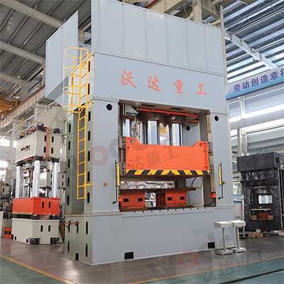 smc模壓整體衛浴底盤(pán)成型液壓機_2500噸框架式液壓機