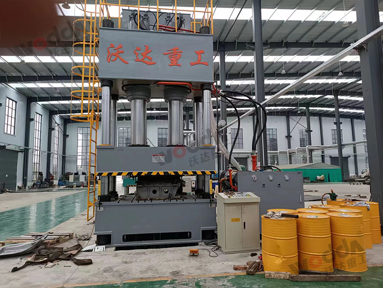 800噸汽車(chē)配件液壓機