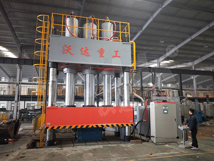 2000噸SMC汽車(chē)配件液壓機