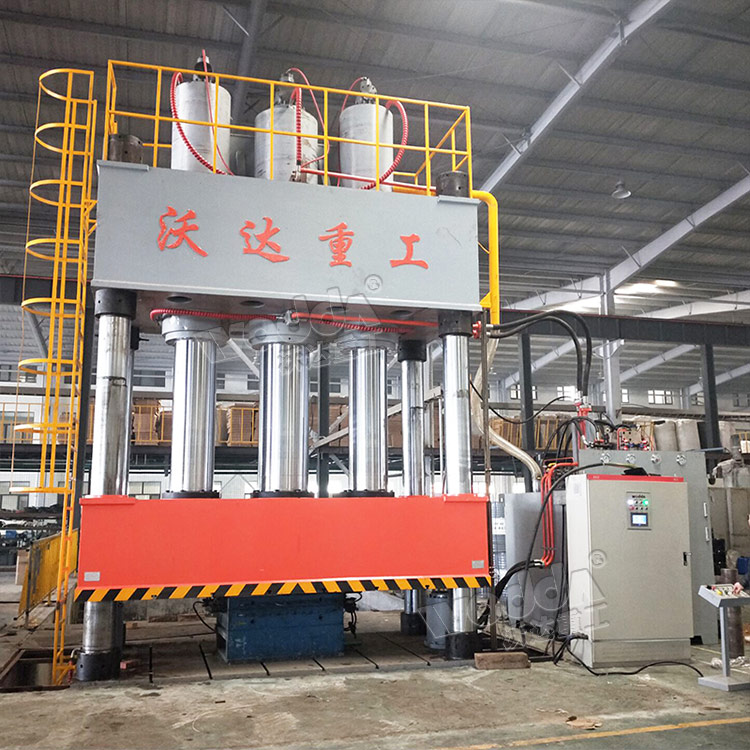 2000噸汽車(chē)零部件模壓成型液壓機