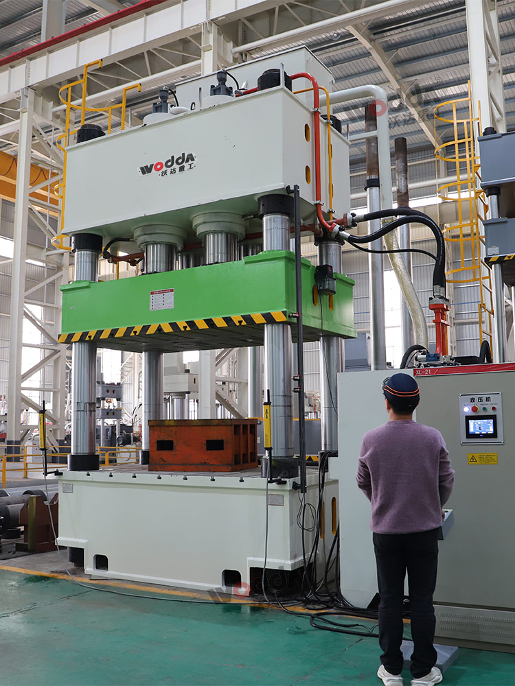 1000噸塑料托盤(pán)液壓機