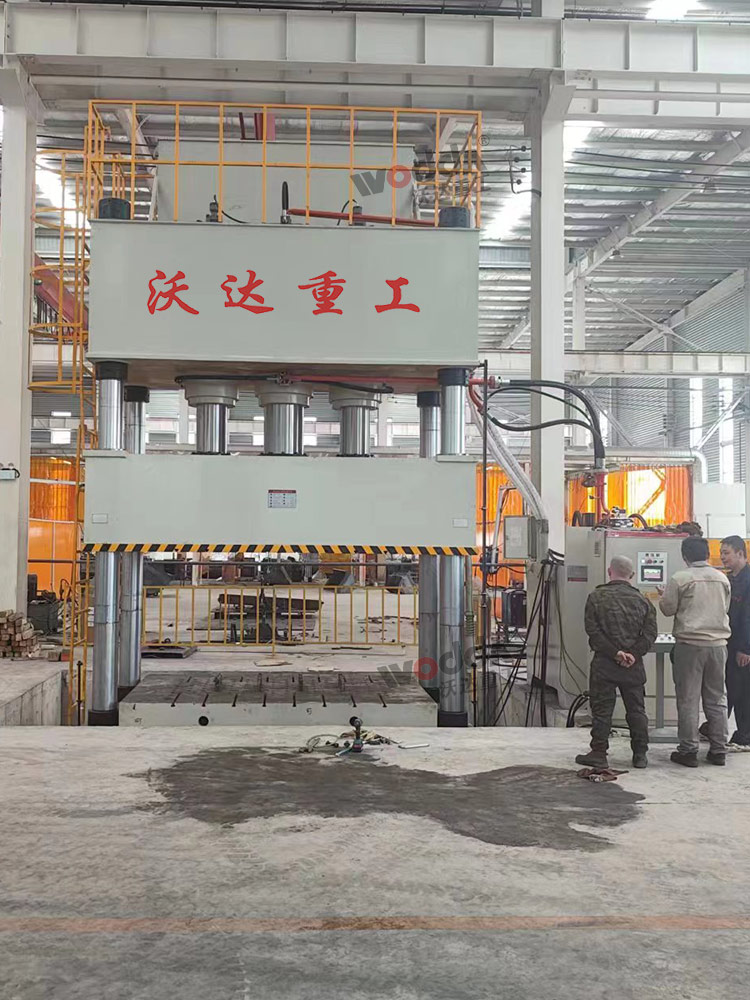 1000噸汽車(chē)配件拉伸成型液壓機