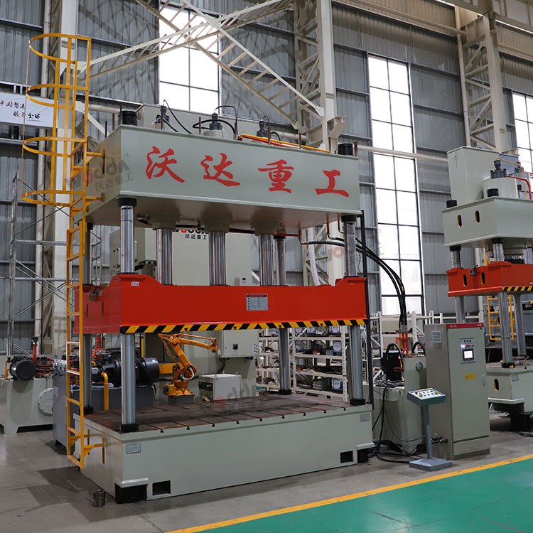 315噸伺服四柱液壓機（汽車(chē)內飾件成型液壓機）