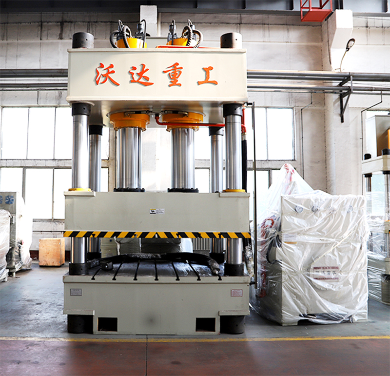 500噸電動(dòng)車(chē)配件液壓機